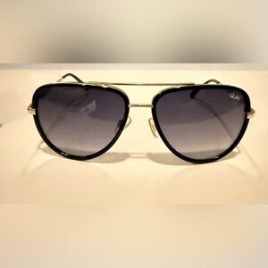 Quay Sunglasses - Black with Gold Trim